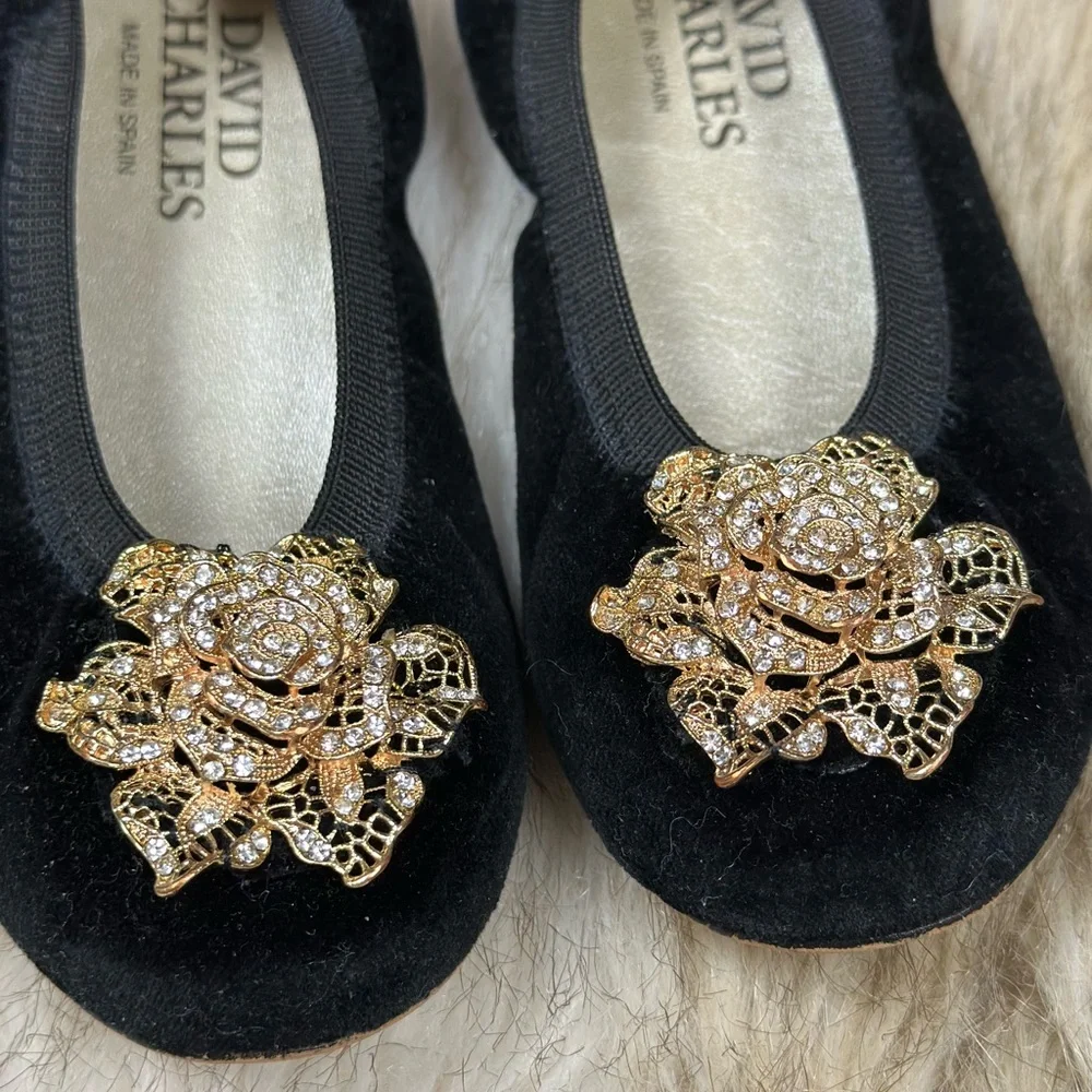 David Charles Girls Black Velvet Flats Sz 29 Gold Dress Shoes Designer